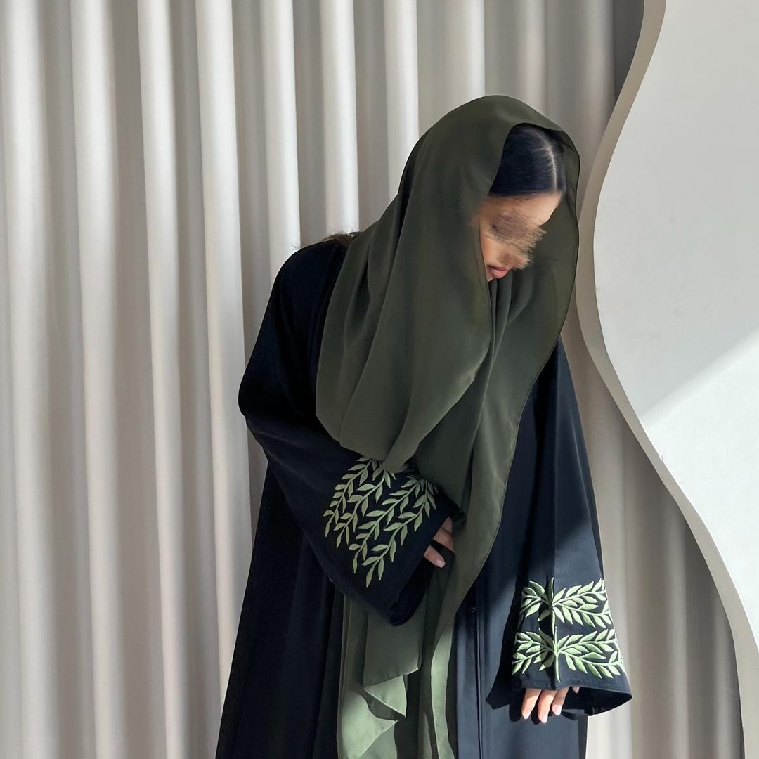 عبايات تطريز