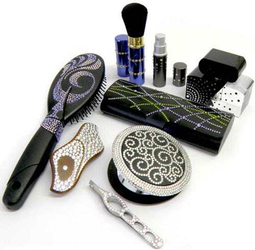 اكسسوارت وادوات التجميل